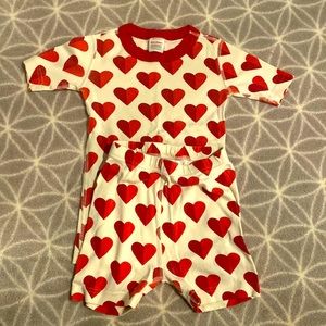 Hanna Andersson Heart Pajamas Short Set